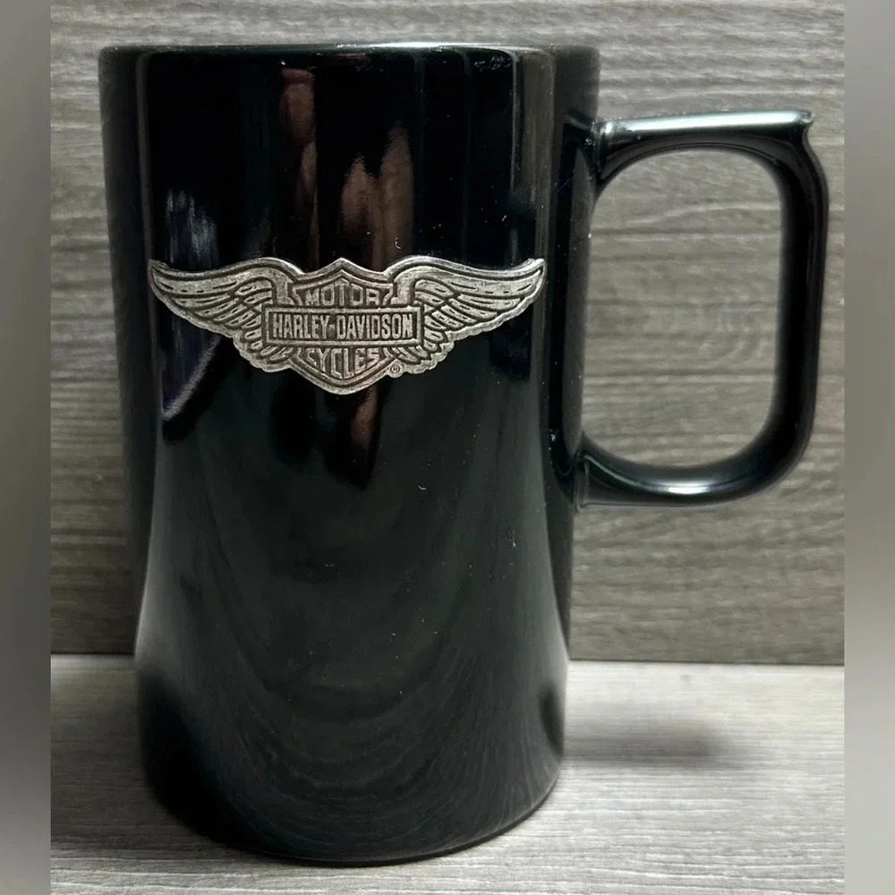HARLEY DAVIDSON COFFEE MUG Black With Pewter Wings Logo 14oz Hallmark 5" Tall